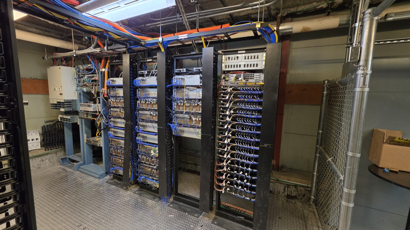 JMA Neutral Host DAS headend at the Baltimore Convention Center